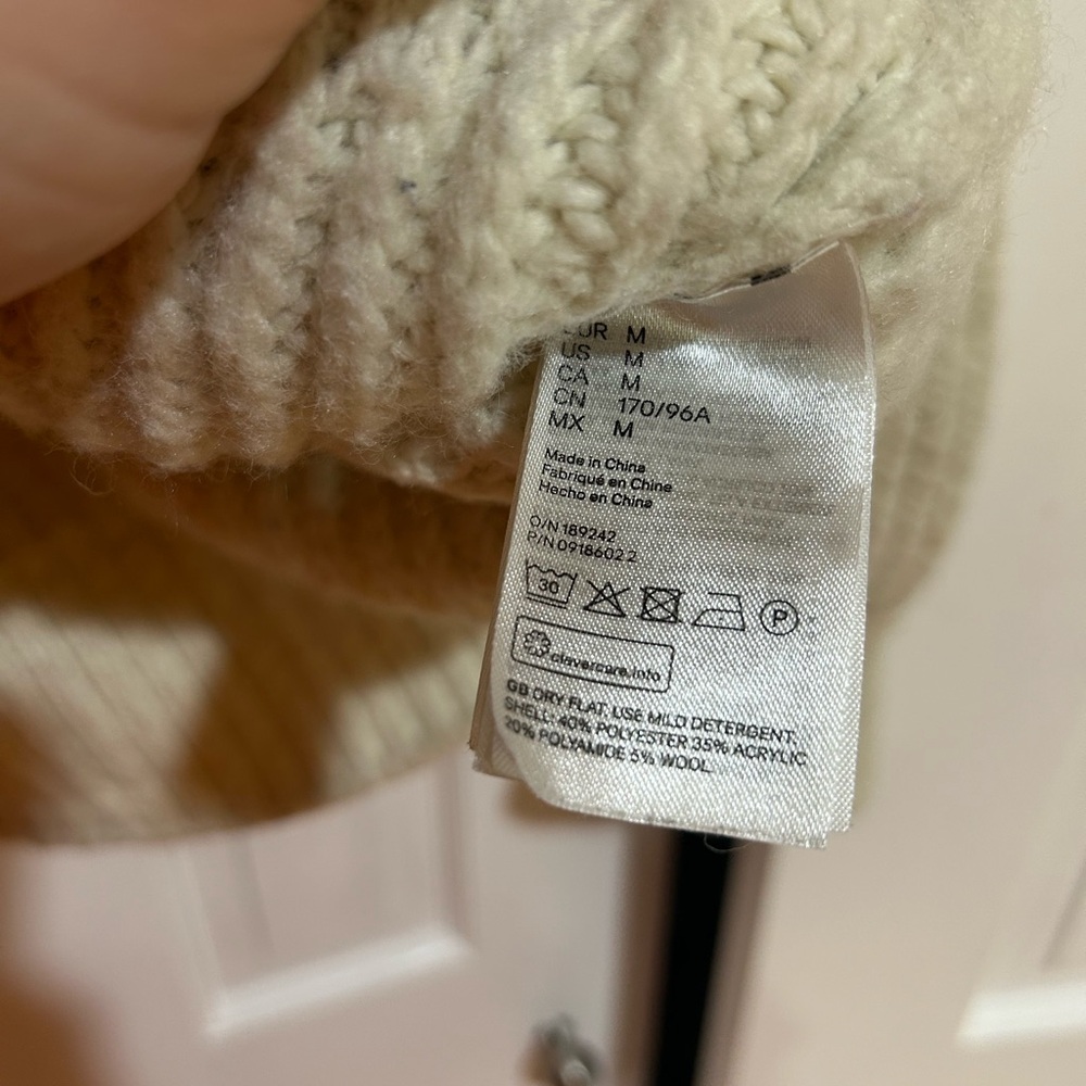 H&M Oversized Turtleneck - Picture 2 of 2